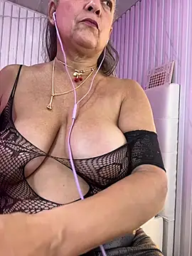 Misevie live XXX chat