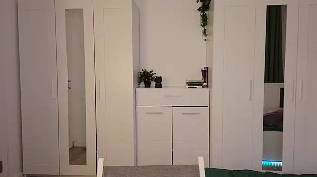 ela_fx Webcam show