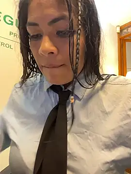 צ'אט XXX בשידור חי של Emilly__Bown_