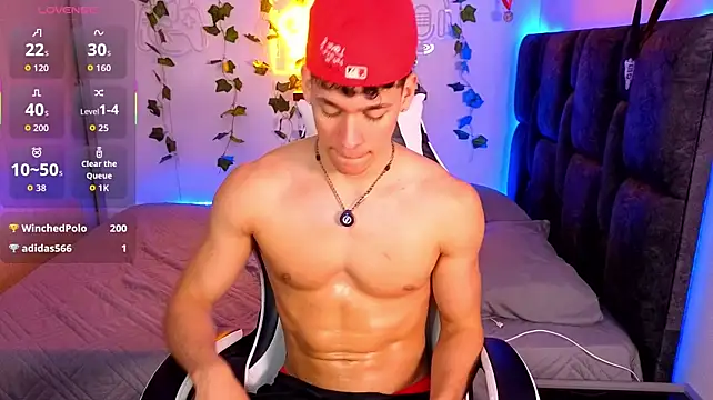 XXX chat uživo modela Luke_Muscle