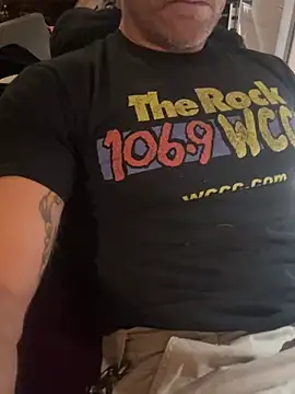 FitStacheDaddy Show Webcam