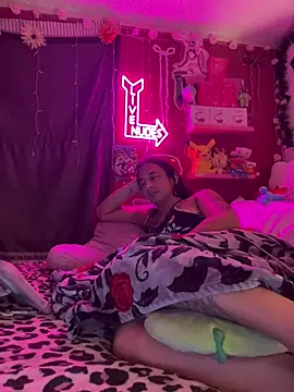 XXX chat uživo modela TranSexualJade95