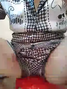 Chat XXX Live -Tara-a