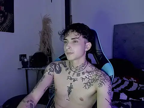 Zack_BC33 – Naživo XXX chat