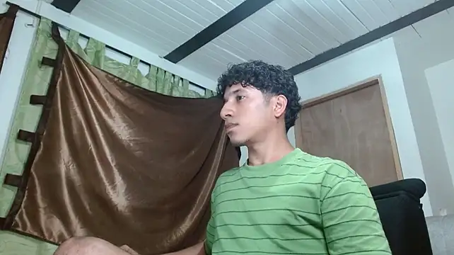 AngelHil's Live XXX Chat