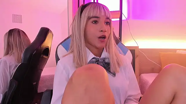 دردشة Emily_bruss الجنسية المباشرة