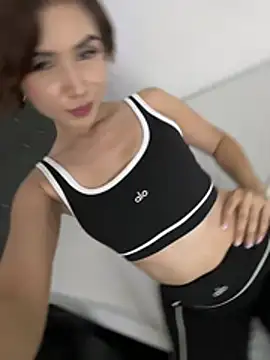 LadyScarlett_のライブXXXチャット