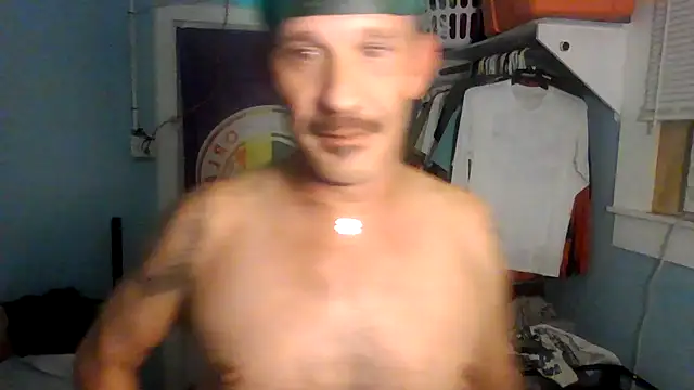 halfwayhausGUY Chat XXX in diretta