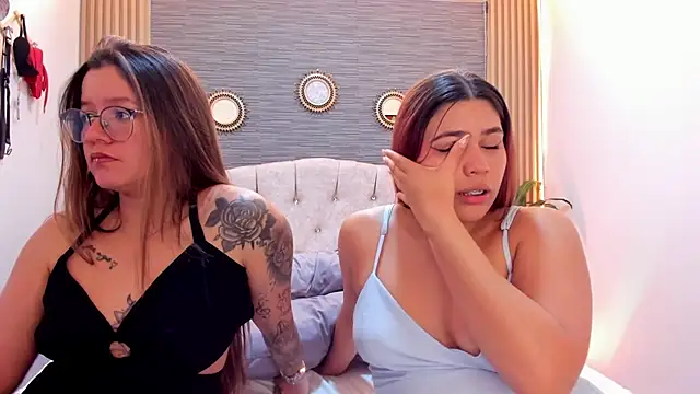 SamyandAlly's Live XXX Chat