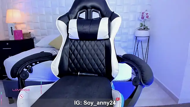 Chat +18 de anny_rouse24 ao vivo