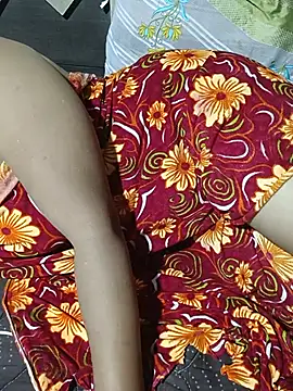 DipaliAliya Adlı Modelin Canlı XXX Sohbeti