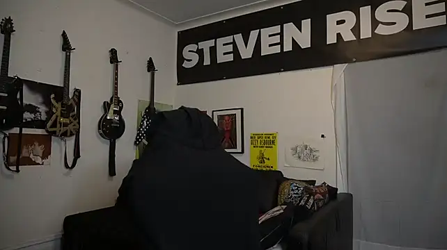 StevenRiseNYC Adlı Modelin Canlı XXX Sohbeti