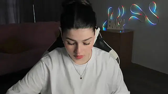 KisaModel Chat XXX in diretta