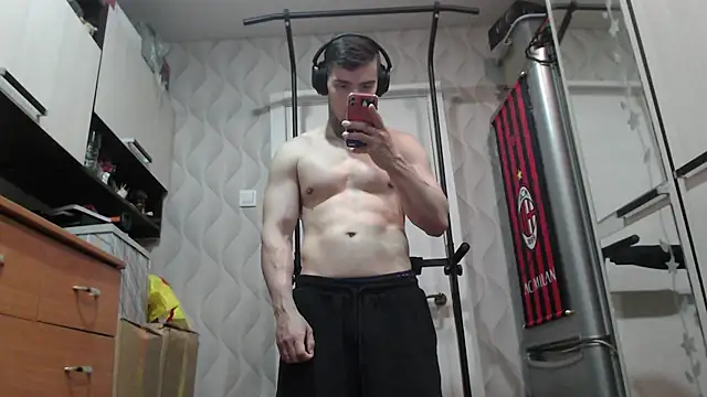 this_is_andyn Live XXX chat