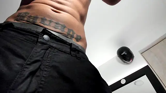 Samuel_Suarez Live XXX-chat