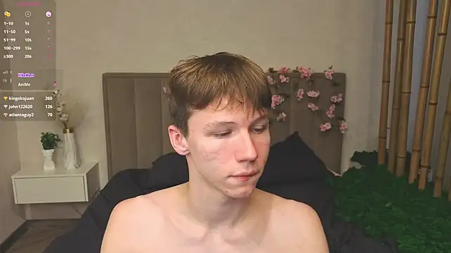 cuMte_boy: онлайн-секс-чат