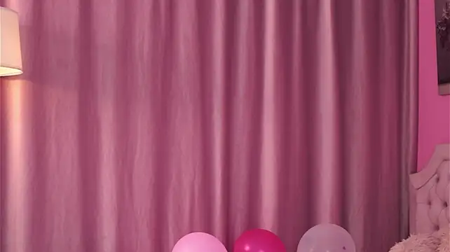 LaraBrynn Live XXX-Chat