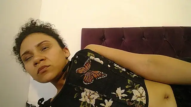 Little18Doll Chat XXX in diretta