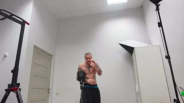Igor_Wilde 现场XXX聊天