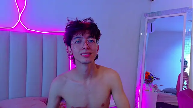 โชว์เว็บแคมของ Twink_Sebas7