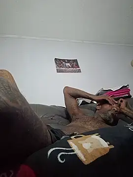 Czat XXX na żywo – Boozle666