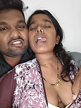 BabuCouple élő XXX-chatje