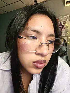 Chat +18 de Danelyhit ao vivo