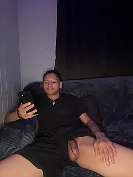 iktzx Chat XXX in diretta