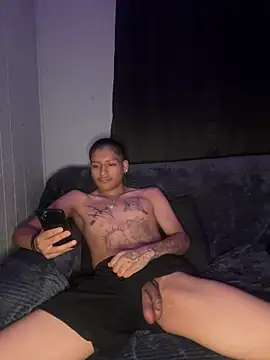 iktzx's Live XXX Chat