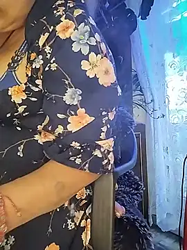 Xelenaxcbbs' Live XXX Chat