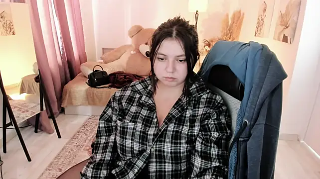 DiaAngell's Live XXX Chat