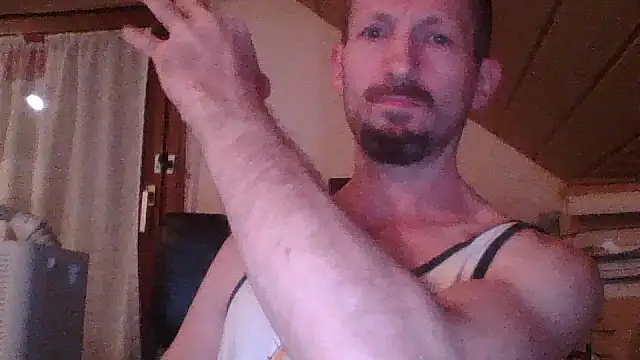 MuscleOtter Live XXX-chat