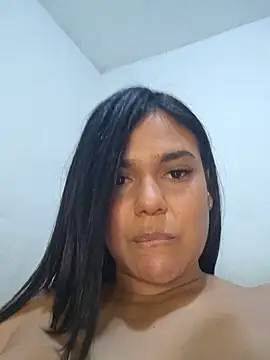 Chatroom XXX en direct de AntonellaShot