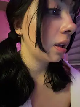 Chat +18 de dani-nari ao vivo