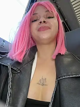 TimesSquare_ Live XXX-Chat