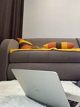 Chat +18 de Yanika_ ao vivo