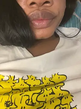 XXX chat uživo modela _yisela_