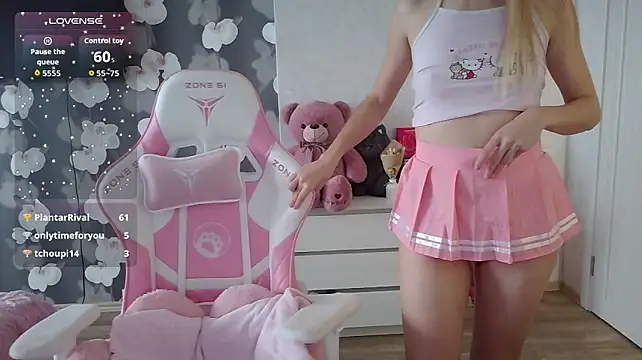 EmiliaMur_'s Live XXX Chat