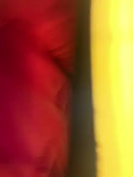 Chat +18 de EmmiiGlow ao vivo