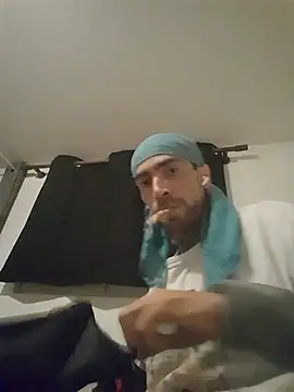 Chatroom XXX en direct de JonathanShadow