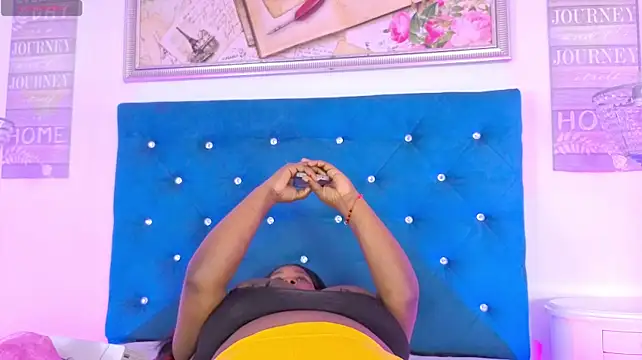 Chat XXX ao vivo de kammytorrezx