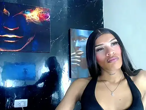 LuxeCouple's Live XXX Chat