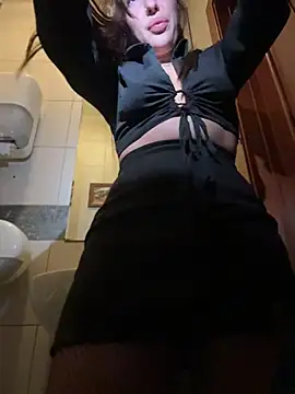 AleksandraRich's Live XXX Chat