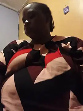 Chat +18 de Azizzah ao vivo