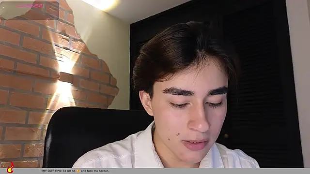 Connorr_01 Live XXX Chat