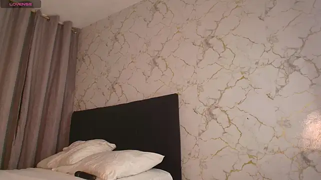 Czat XXX na żywo – cinniaa_