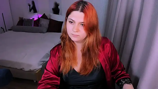 Chat +18 de FieryMilena ao vivo