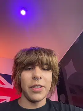 Aronn_44's Live XXX Chat