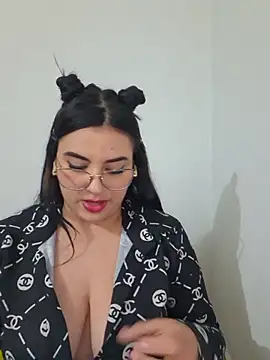 Chat +18 de Madison_Sloan ao vivo