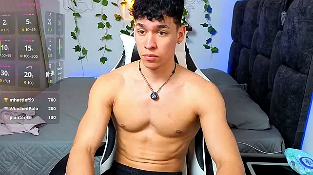Luke_Muscle's Live XXX Chat
